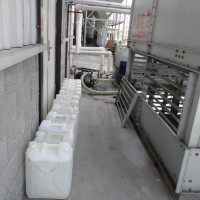 冷卻塔除垢劑，循環(huán)水阻垢緩蝕劑