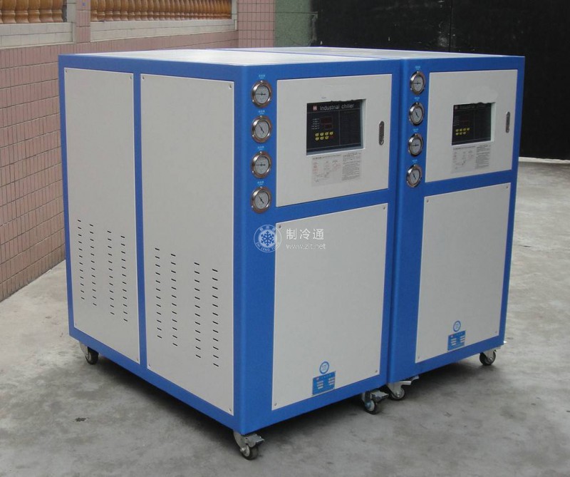 水冷箱式冷水機(jī) 水冷箱式冷水機(jī)